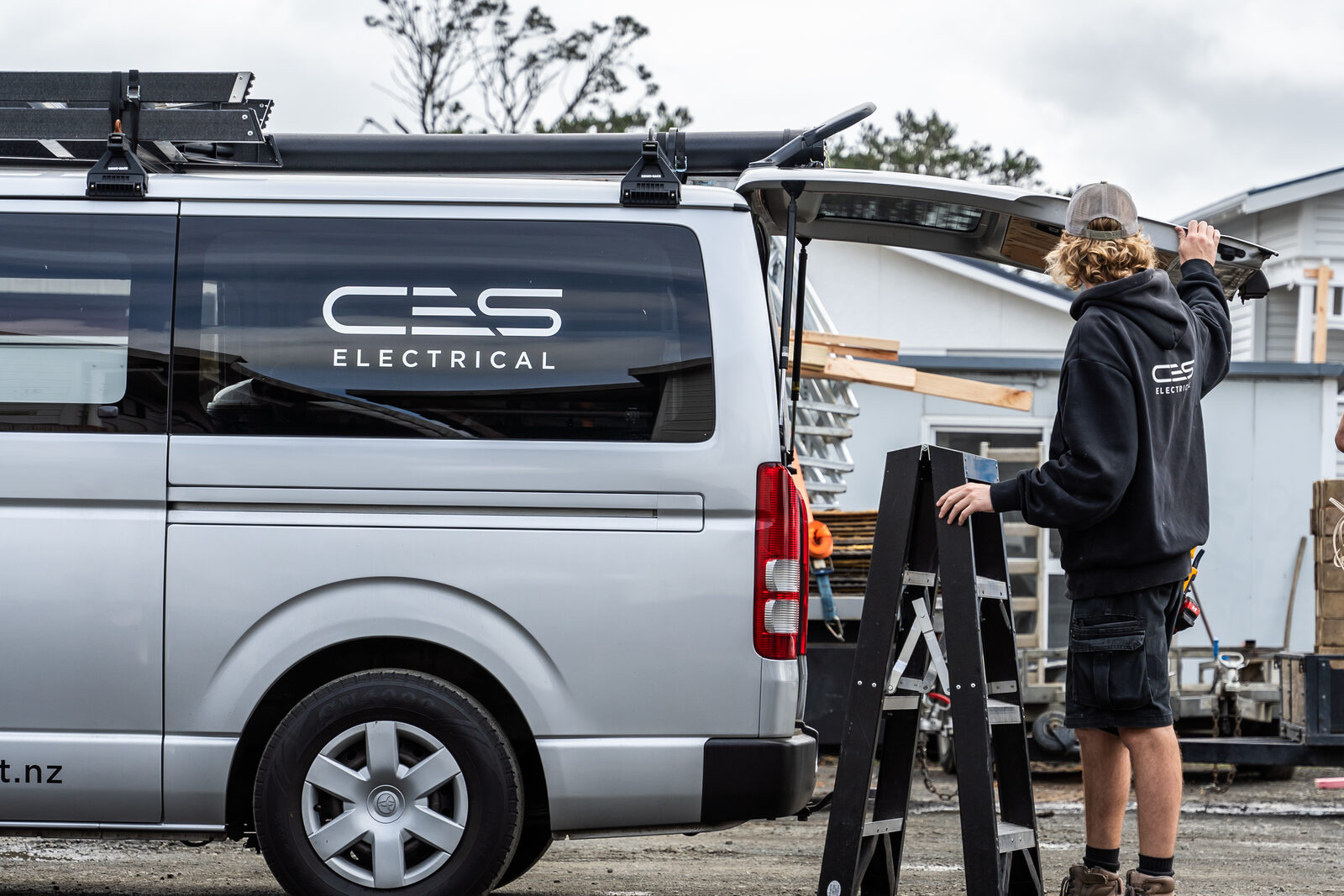 CES Electrical technician loading equipment before a call-out